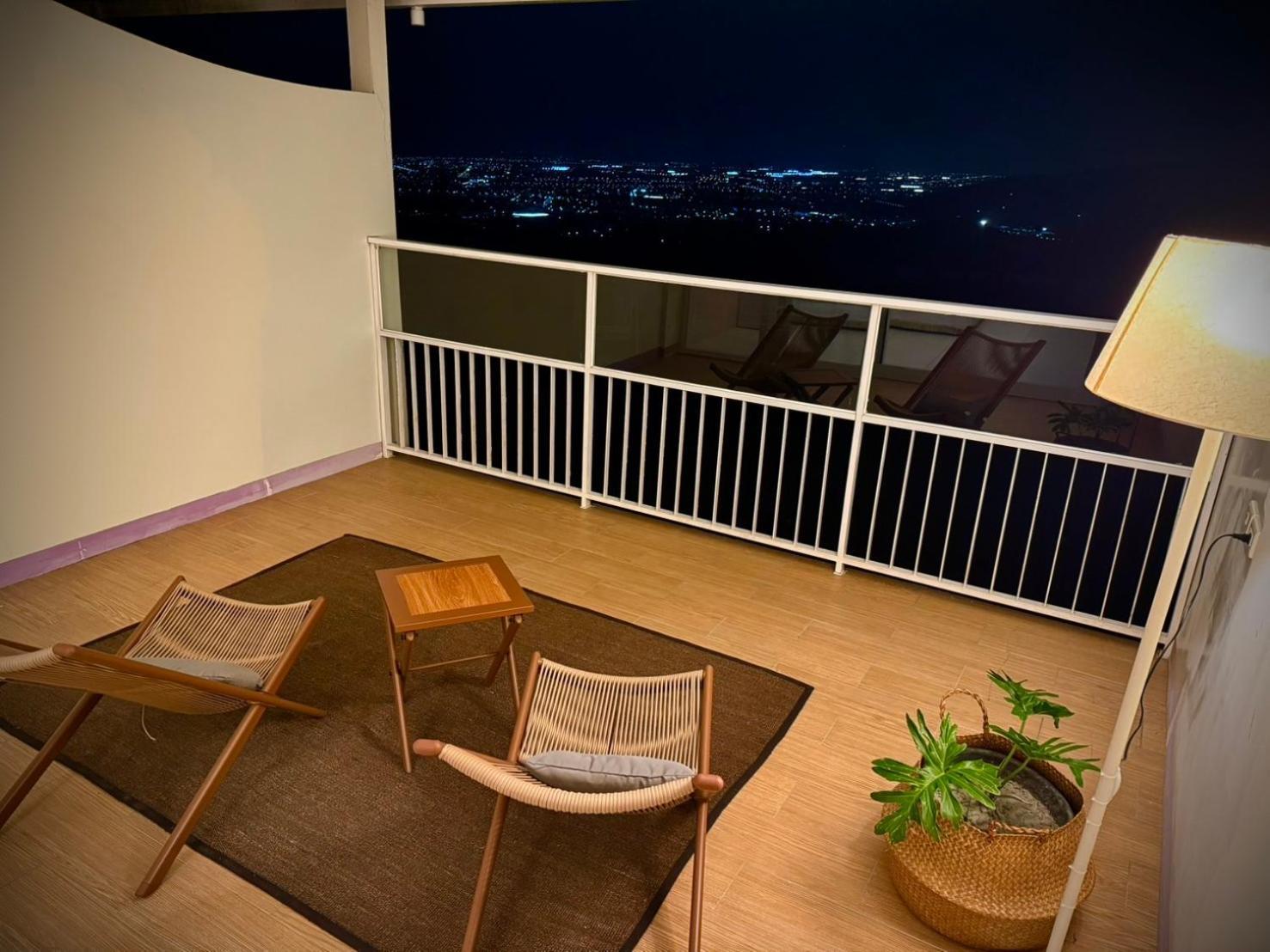 日初山莊 Sunrise Taitung Apartment Fuyuan Exterior photo